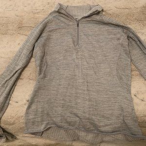 Nike running pullove